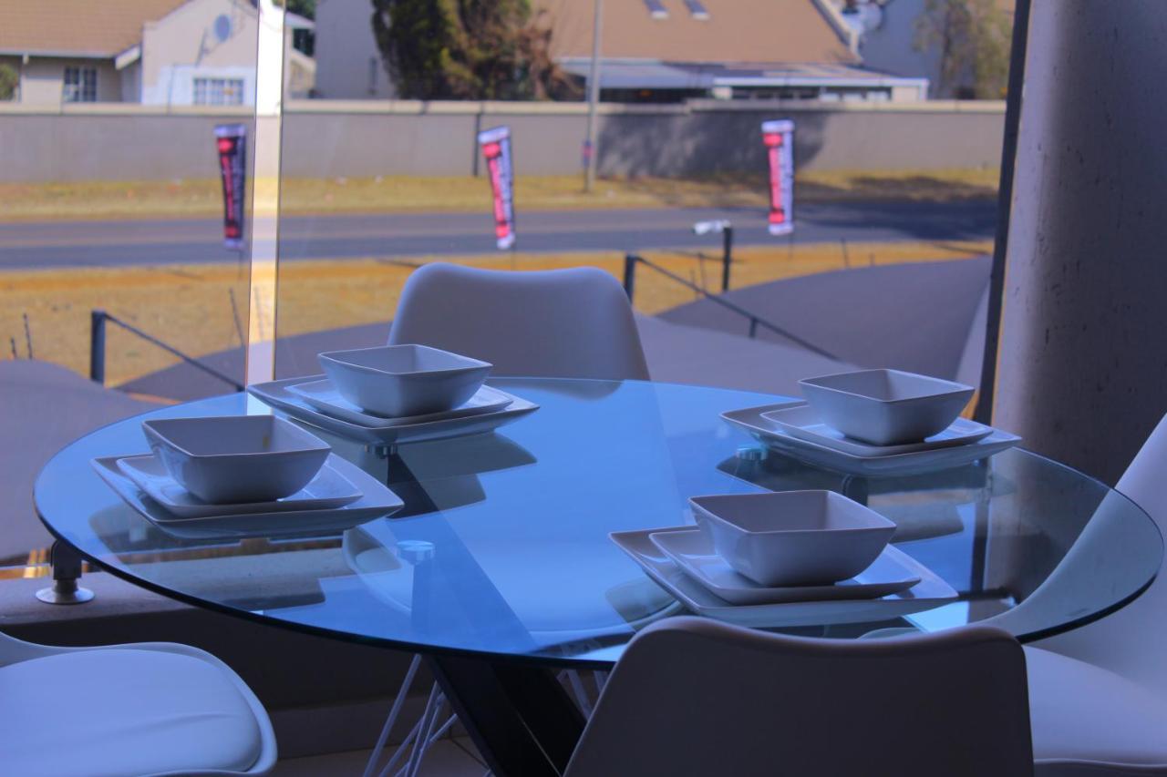 Airport Heights Apartment Boksburg Luaran gambar